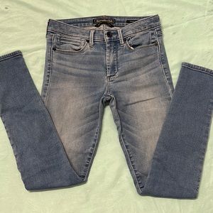 Abercrombie and Fitch skinny jeans size 25